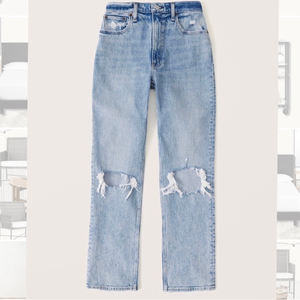 NWT Abercrombie Curve Love Ultra High Rise 90s Straight Jeans